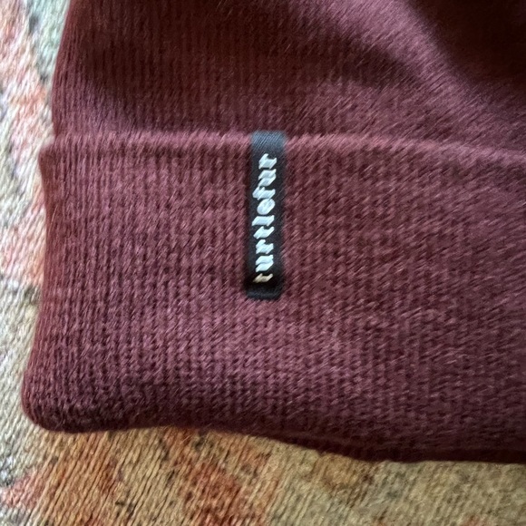 NWT Turtlefur Explorer in Wine - Picture 5 of 5